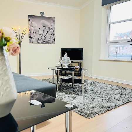 Peaceful 2 Bedroom Flat With Free Parking Единбург Екстер'єр фото
