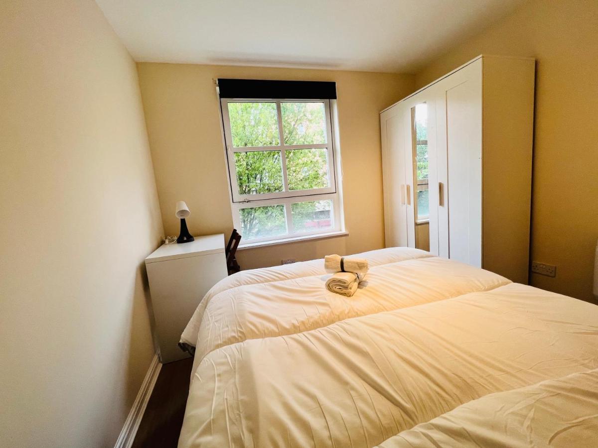Peaceful 2 Bedroom Flat With Free Parking Единбург Екстер'єр фото