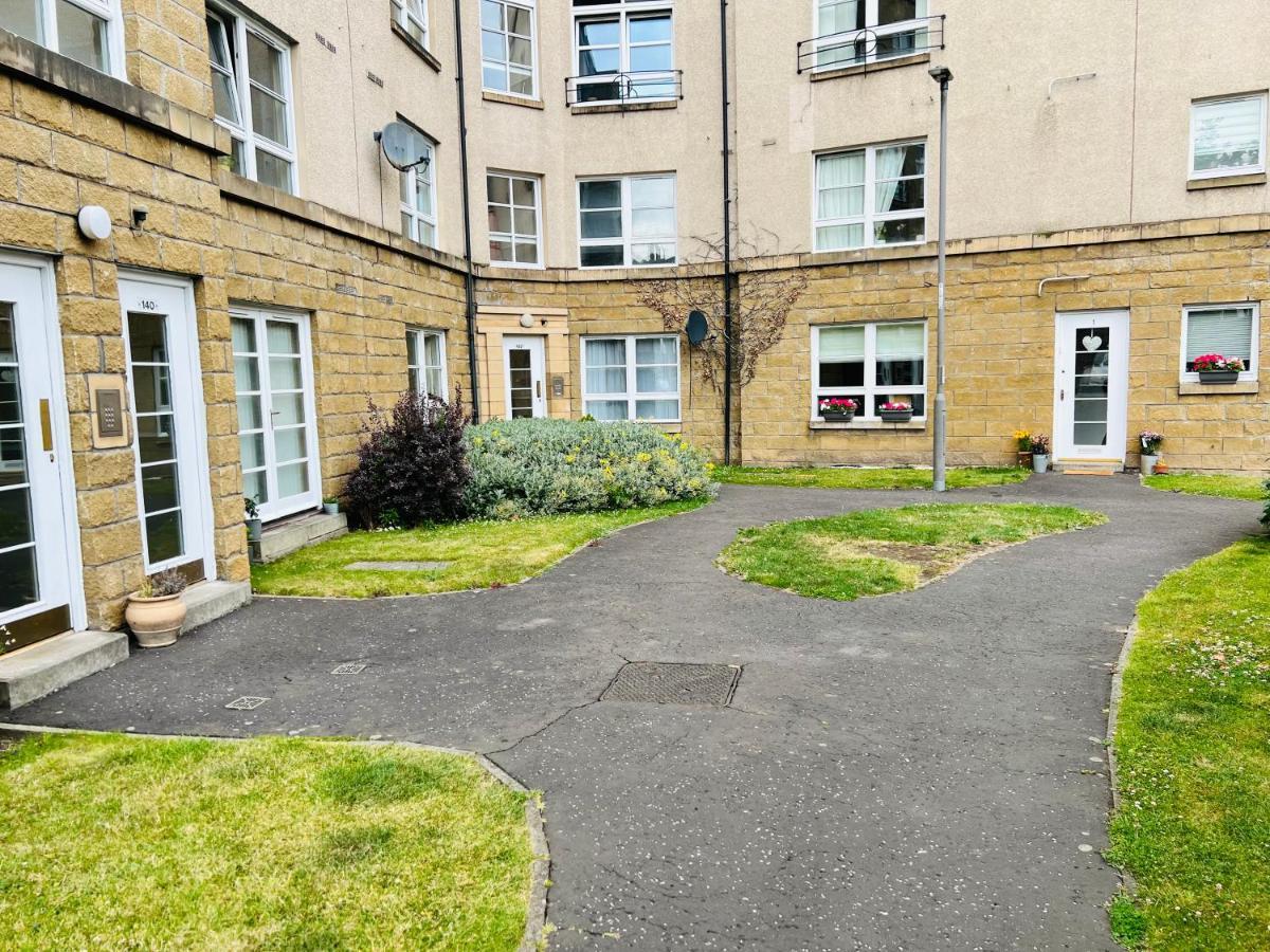 Peaceful 2 Bedroom Flat With Free Parking Единбург Екстер'єр фото